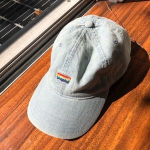 Levi’s Denim Cap 🌈